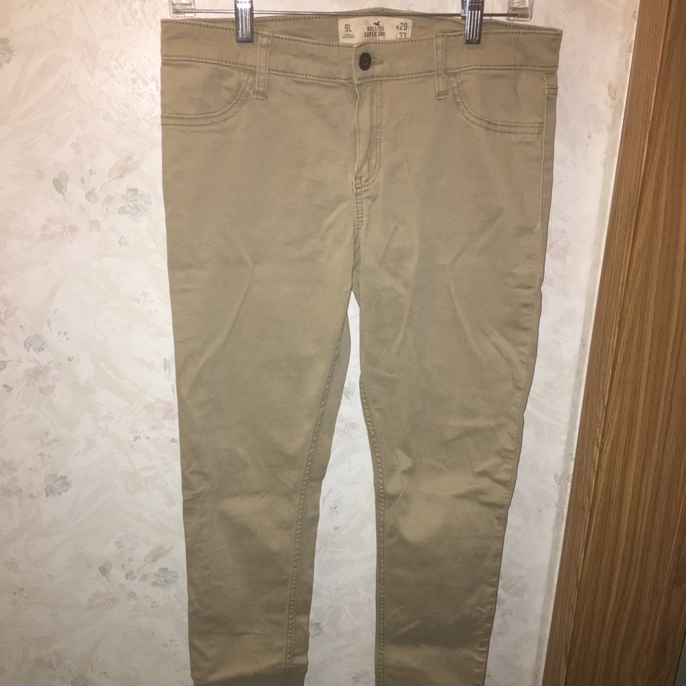 Hollister khaki skinny jeans